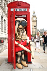 MNM - Phone box